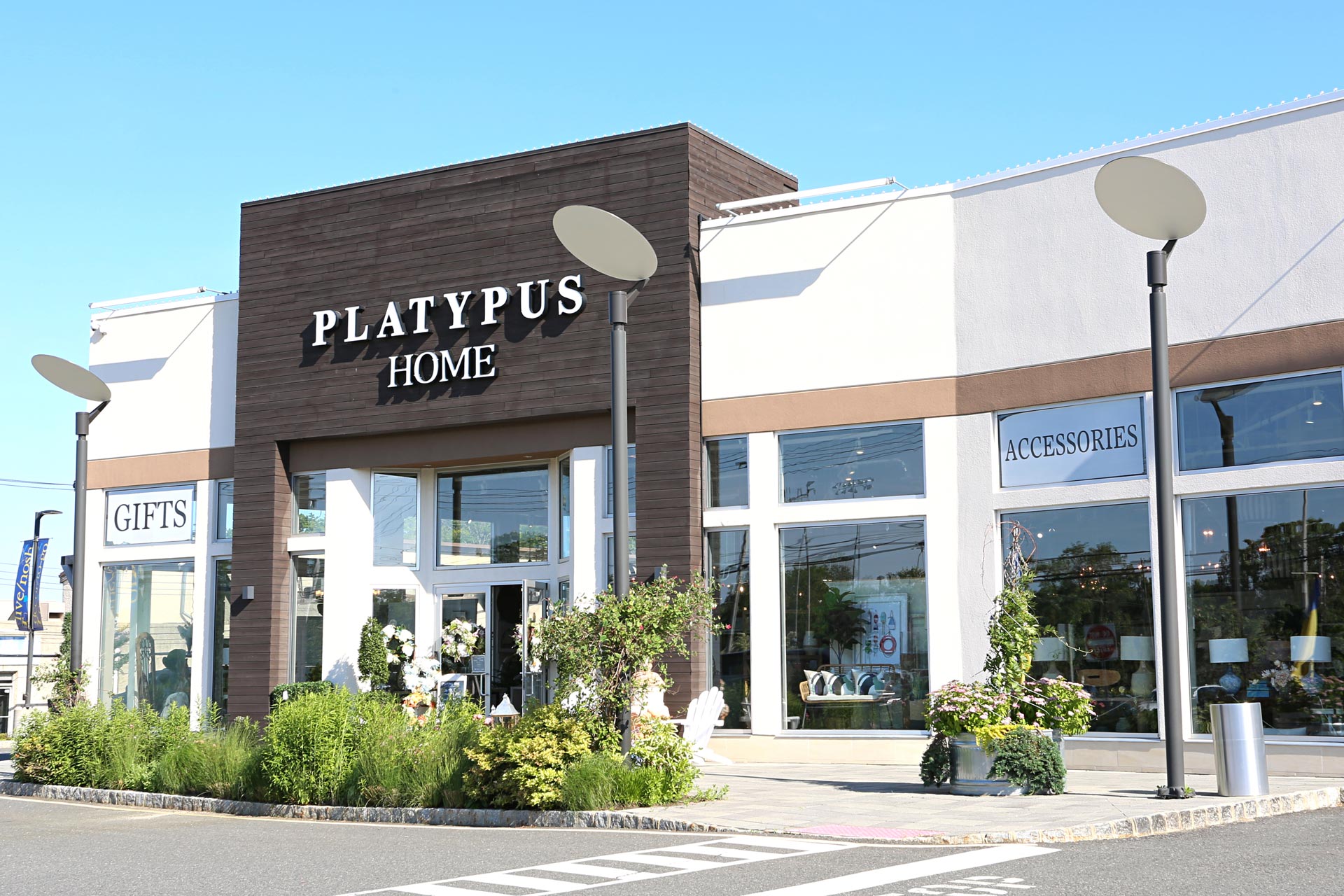 Platypus-Outside