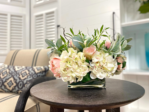 Hydrangeas, Roses and Lamb's Ear in Glass Vase - Image 4