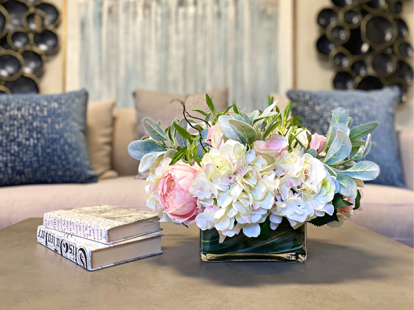 Hydrangeas, Roses and Lamb's Ear in Glass Vase - Image 2