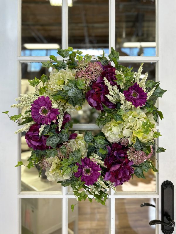 27" Spring Wreath with Gerbera, Hydrangeas and Ivy - Image 2